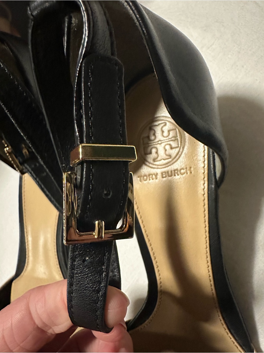 Tory Burch MacKenna Pointed Toe Ankle Strap Wedge Dress Shoe Tan Black Size 7.5 - Picture 11 of 12